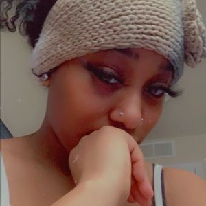 Meet your Posher, Ajanae